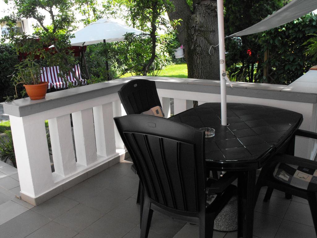 Kornel Apartman Шіофок Екстер'єр фото