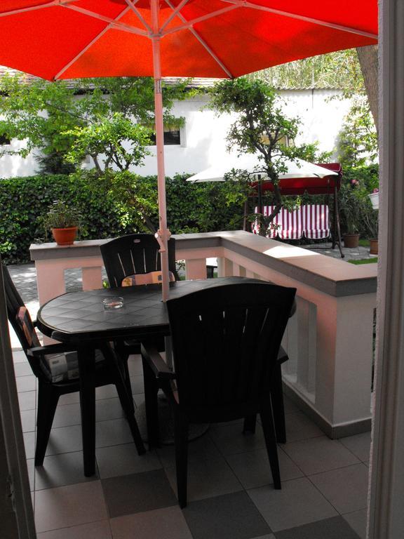 Kornel Apartman Шіофок Екстер'єр фото